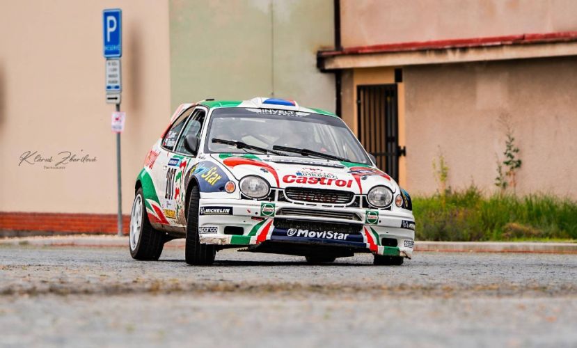 Jiří Jírovec s legendární Toyotou WRC