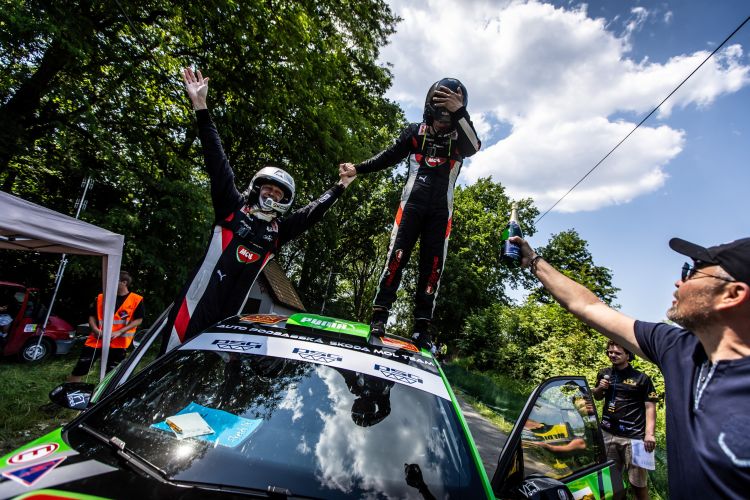 Domik Stříteský v cíli Bohemia Rally 2023 nevěří svému těsnému vítězství